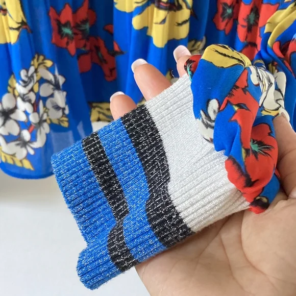 Designer Sample Pleated Floral Chiffon Blouse - UK Size 8/10 -Unique and Elegant - Picture 8 of 13